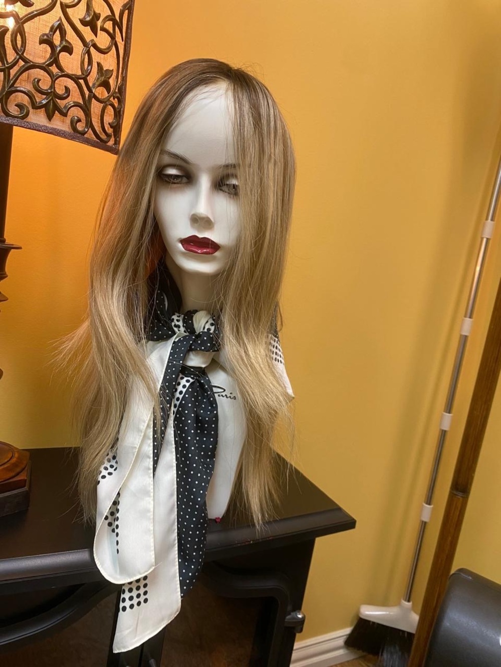 Long Layered Women's Wig in Honey Blonde - Sleek Everyday Style